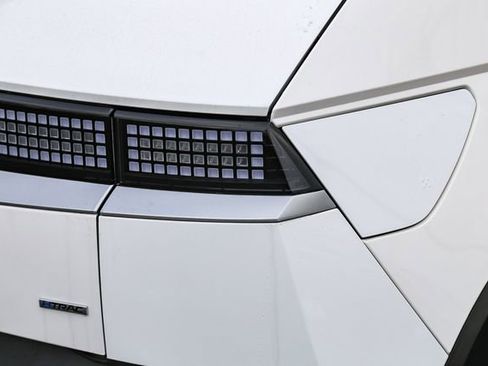 New 2026 Hyundai Ioniq 5 SE image 10