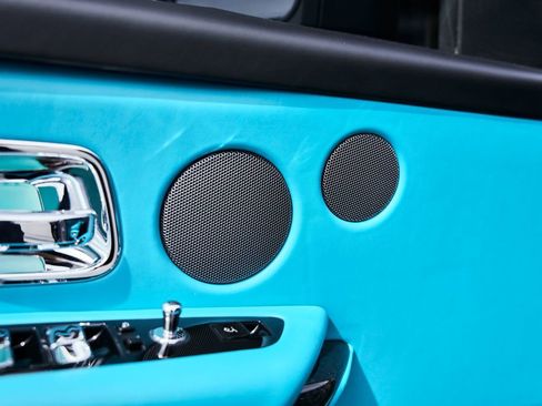 Used 2025 Rolls-Royce Cullinan Black Badge image 37