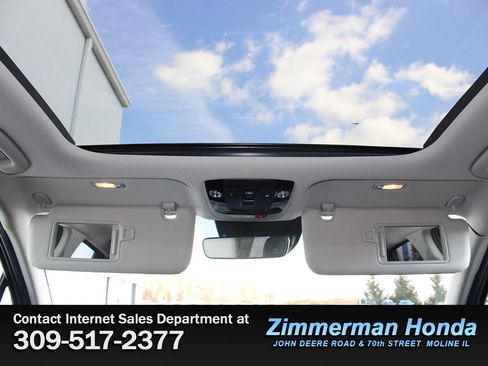 Used 2023 Kia Sorento SX image 11