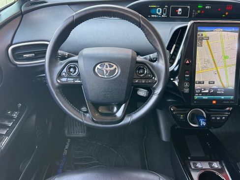 Certified 2021 Toyota Prius Prime Limited FWD image 16