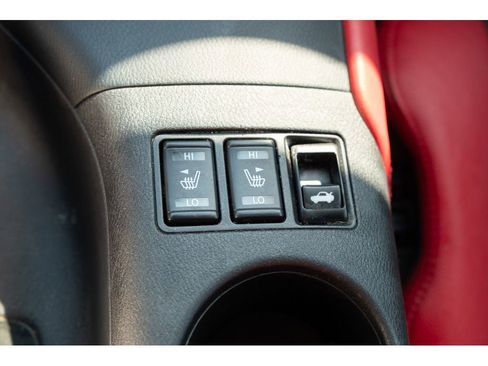 Used 2023 Nissan Z w/ Floor Mat Package (L93) RWD image 25