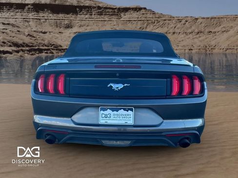 Used 2020 Ford Mustang Premium image 4