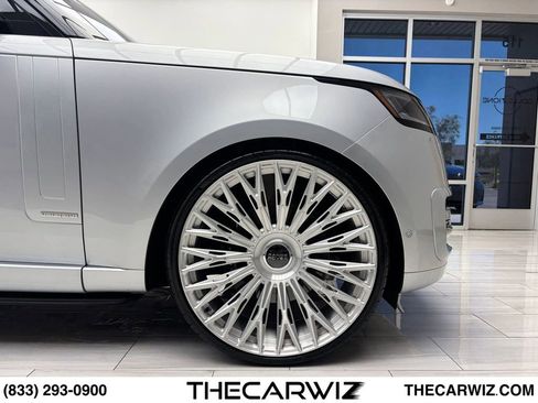Used 2023 Land Rover Range Rover Long Wheelbase Autobiography AWD/4WD image 37