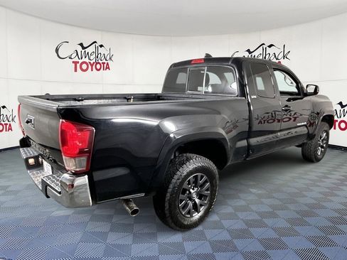 Used 2023 Toyota Tacoma SR5 w/ SR5 Appearance Package image 7