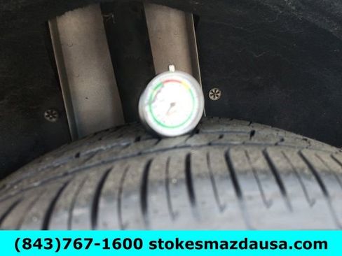 Used 2018 Ford Escape Titanium w/ Ford Safe & Smart Package image 31