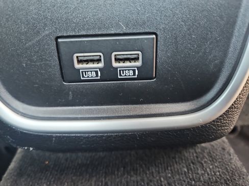 Used 2023 Dodge Charger GT image 12