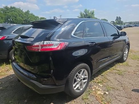 Certified 2024 Ford Edge SEL w/ Convenience Package AWD/4WD image 5