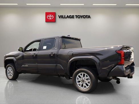 New 2026 Toyota Tacoma SR5 RWD image 3