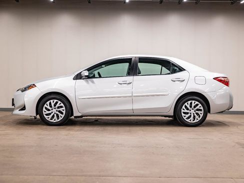 Used 2017 Toyota Corolla LE w/ Body Protection Package FWD image 2