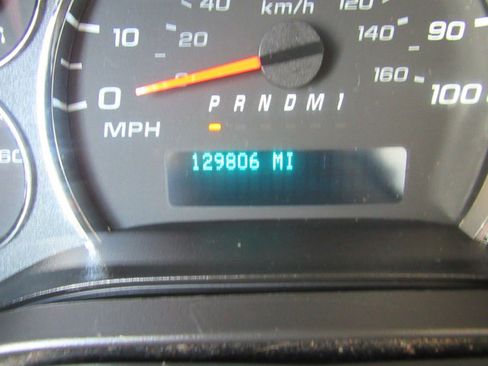 Used 2021 Chevrolet Express 3500 RWD image 31