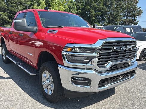 Used 2026 RAM 2500 Big Horn AWD/4WD image 5