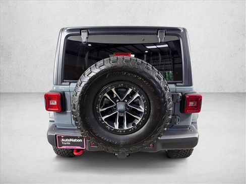 Used 2024 Jeep Wrangler Unlimited Rubicon w/ XTREMEE 35" Tire Package AWD/4WD image 5