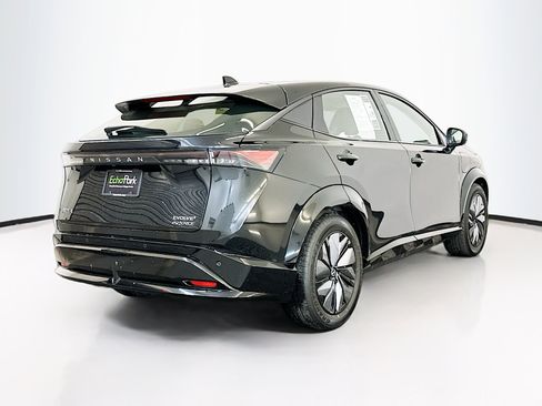 Used 2023 Nissan Ariya AWD image 9