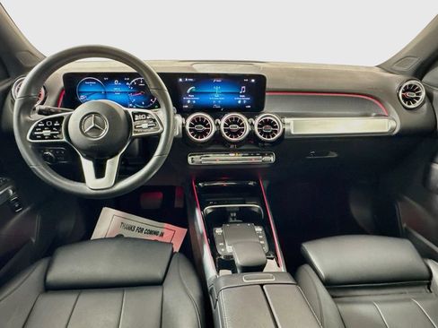 Used 2023 Mercedes-Benz GLB 250 image 27