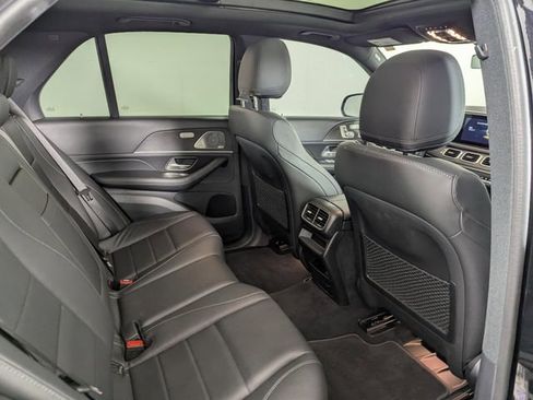 Used 2021 Mercedes-Benz GLE 350 4MATIC image 26