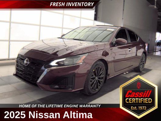 Used 2025 Nissan Altima 2.5 SV w/ SV Special Edition Package FWD image 1