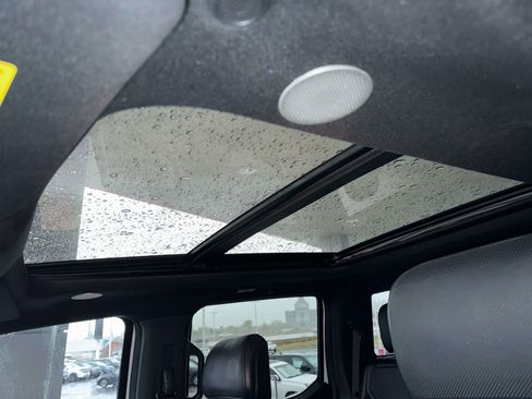 Used 2023 Ford F150 Raptor image 23