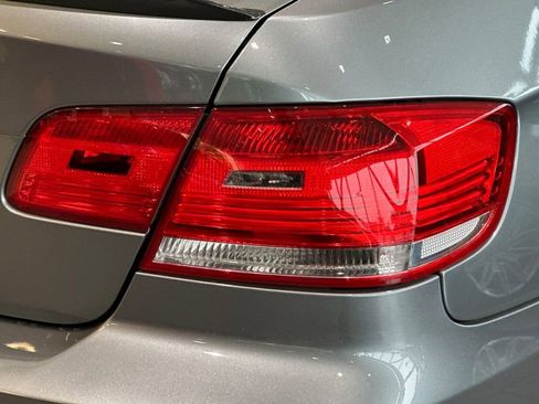 Used 2007 BMW 335i Coupe image 28