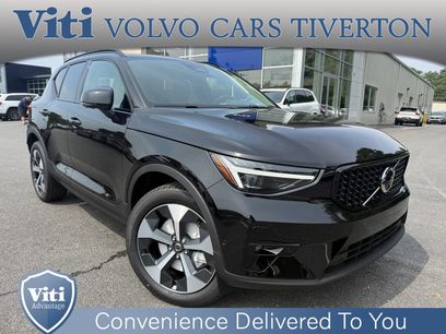 New 2026 Volvo XC40 B5 Plus w/ Protection Package Premier