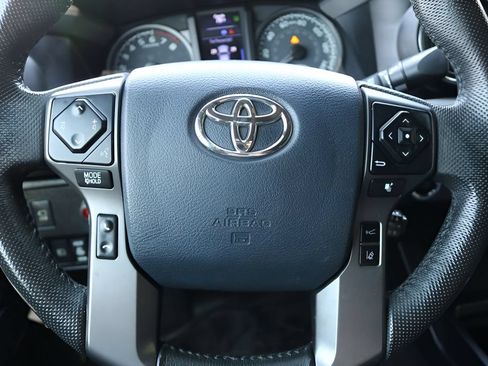 Used 2020 Toyota Tacoma TRD Pro AWD/4WD image 20