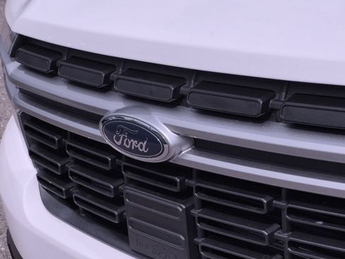 Used 2024 Ford Maverick Lariat w/ FX4 Off-Road Package AWD/4WD image 12