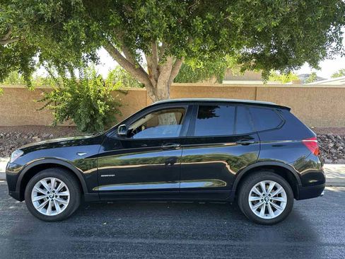 Used 2017 BMW X3 sDrive28i image 9