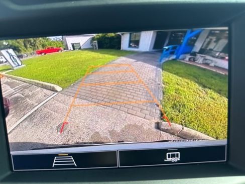 Certified 2024 Chevrolet Silverado 1500 Custom image 24