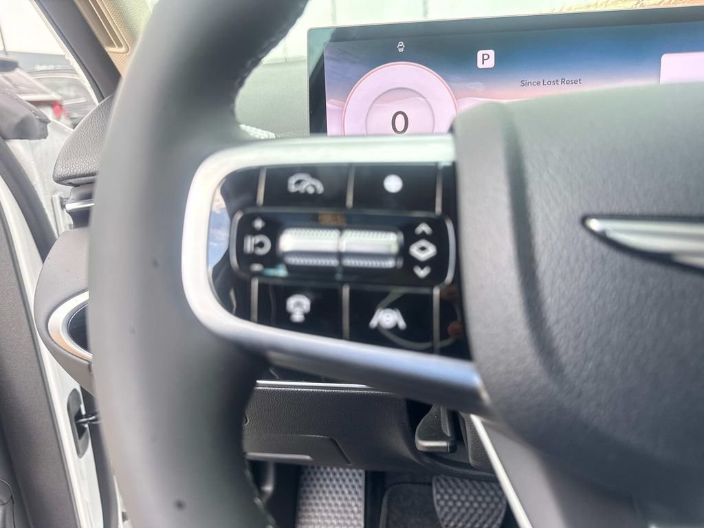 New 2026 Genesis GV70 2.5T AWD/4WD image 25