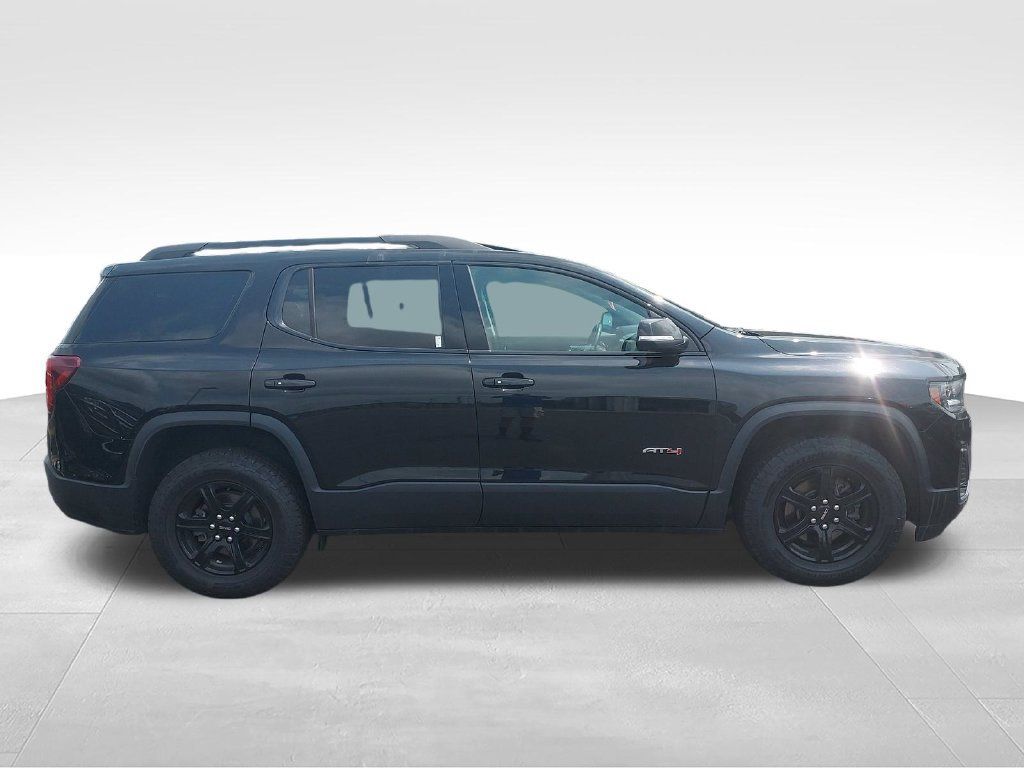 Used 2023 GMC Acadia AT4 w/ GMC Pro Grade Package AWD/4WD image 6