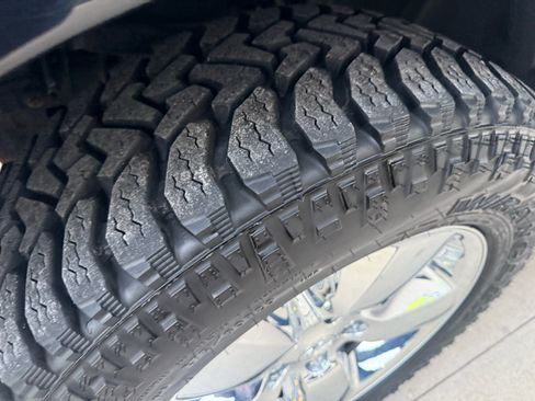 Used 2019 RAM 1500 Big Horn image 8