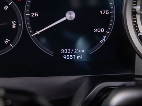 Used 2024 Porsche 911 Carrera RWD image 13