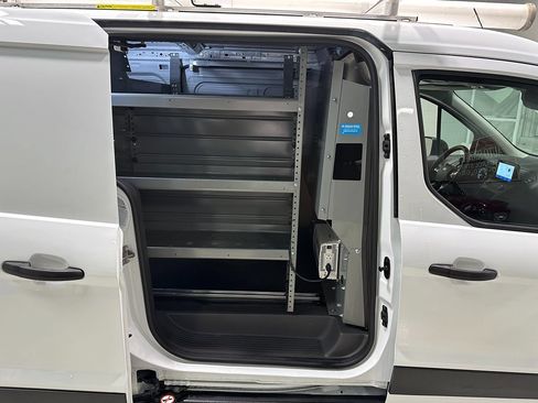 Used 2022 Ford Transit Connect XL FWD image 7