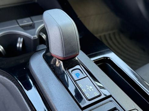 Used 2024 Toyota Prius Prime SE FWD image 26