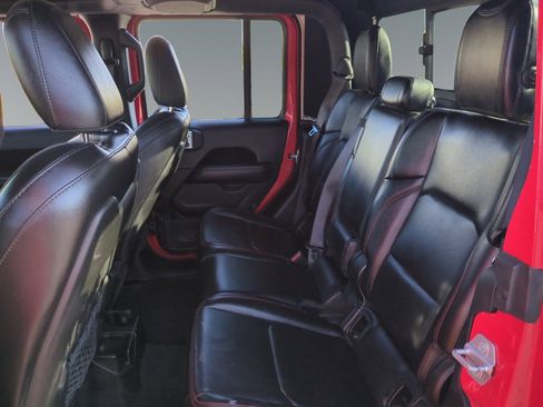 Used 2020 Jeep Gladiator Rubicon image 27