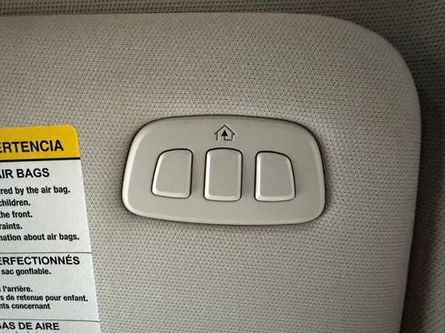 Certified 2025 Ford Explorer Active w/ Active Comfort Package AWD/4WD image 33