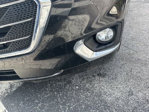 Used 2021 Chevrolet Traverse Premier image 10