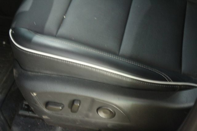 Used 2025 Buick Enclave Preferred w/ LPO, Floor Liner Package FWD image 14