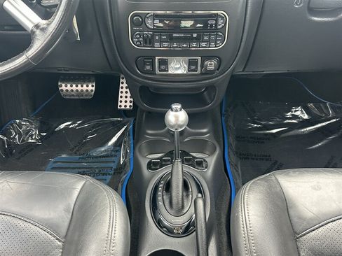Used 2005 Chrysler PT Cruiser GT w/ Chrome Accents Group FWD image 42