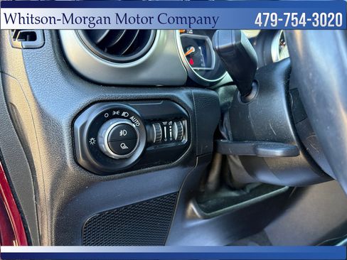 Used 2021 Jeep Gladiator Sport AWD/4WD image 17