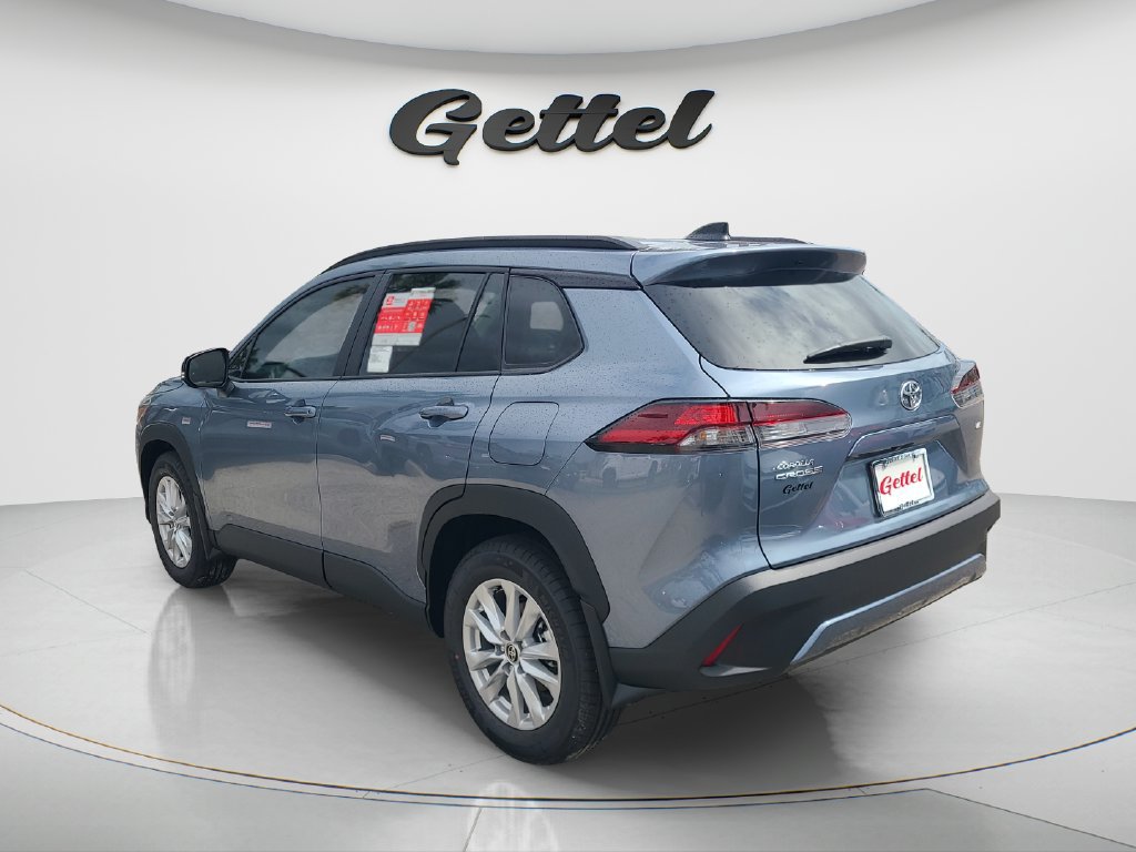 New 2026 Toyota Corolla Cross LE FWD image 5