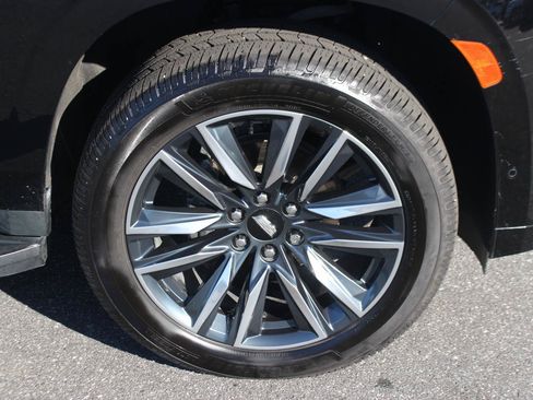 Used 2021 Cadillac Escalade Sport w/ Heavy-Duty Trailer Package AWD/4WD image 38
