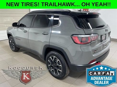 Used 2019 Jeep Compass Trailhawk w/ Cold Weather Group AWD/4WD image 4