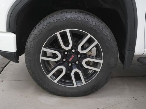 Used 2022 GMC Sierra 1500 AT4 w/ AT4 Preferred Package image 28