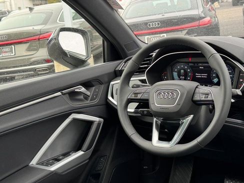New 2025 Audi Q3 2.0T Premium image 7