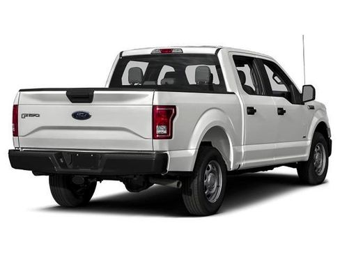 Used 2015 Ford F150 Platinum w/ Equipment Group 701A Luxury AWD/4WD image 15