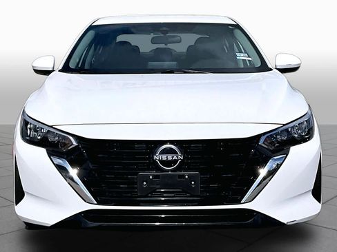 Used 2024 Nissan Sentra SV FWD image 4