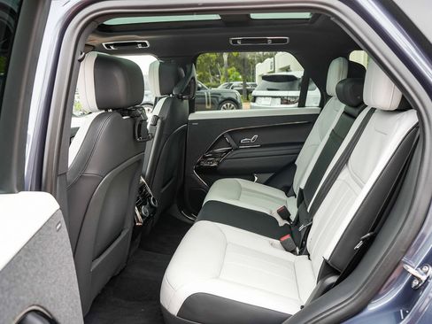 Certified 2025 Land Rover Range Rover Sport Dynamic SE AWD/4WD image 20