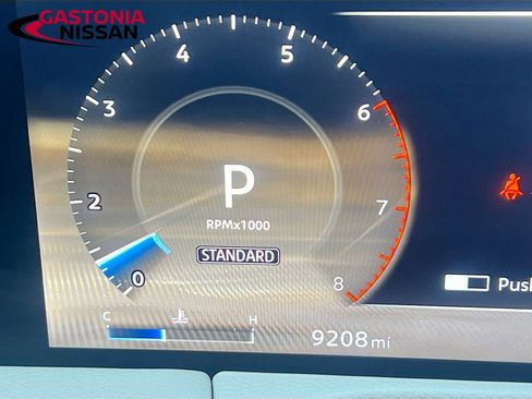 Used 2025 Nissan Armada Platinum w/ Convenience Package image 15