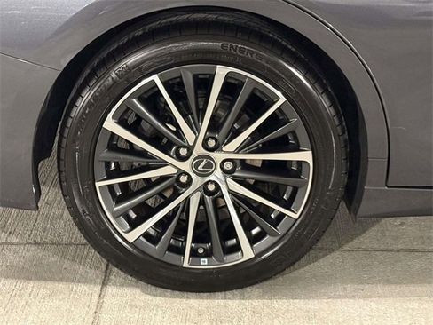 Certified 2023 Lexus ES 350 w/ Premium Package image 13