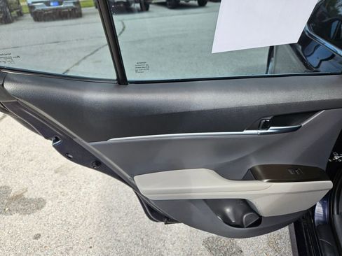 Used 2021 Toyota Camry LE FWD image 24